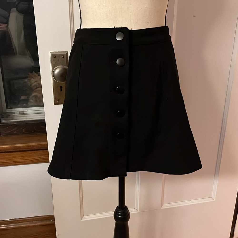CLOSET CLEAN OUT Suede Button Skater Skirt - pant size 29